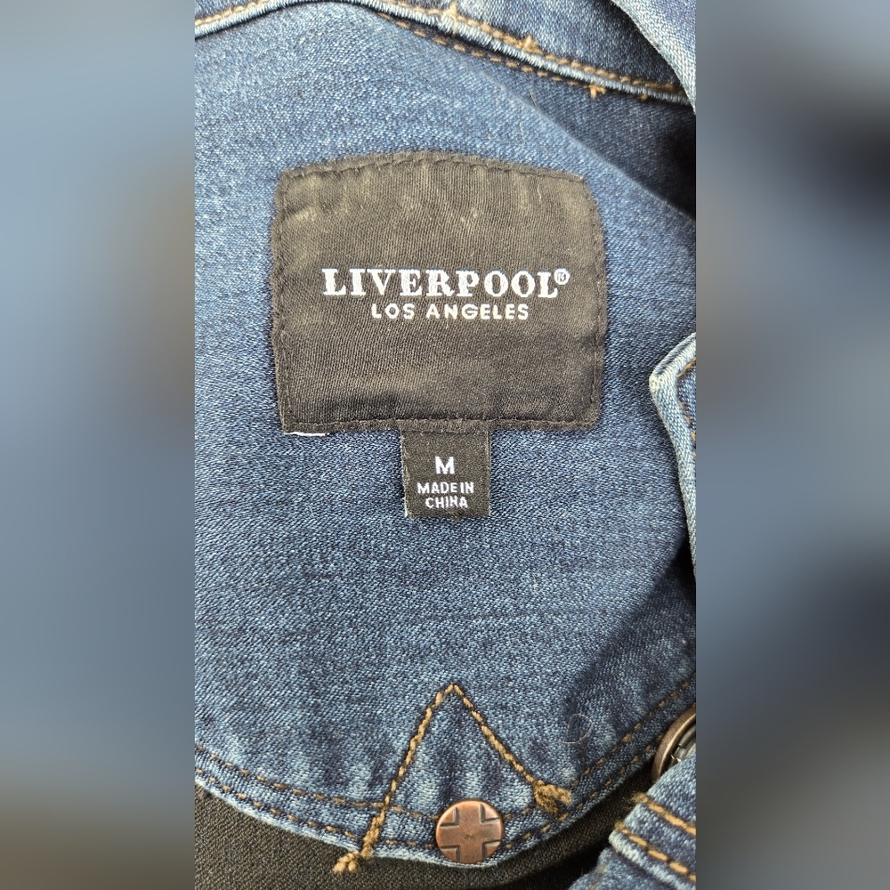 Liverpool Los Angeles Hooded Denim Jacket - Picture 11 of 16